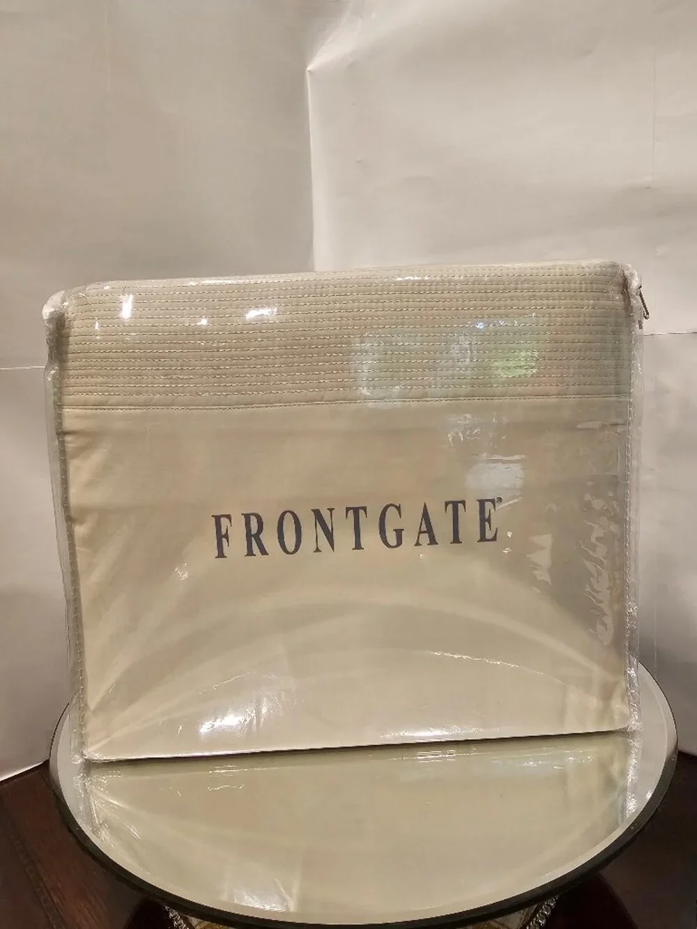 Frontgate Resort Collection™ Channeled Bedding,  King size Duvet, color Sage